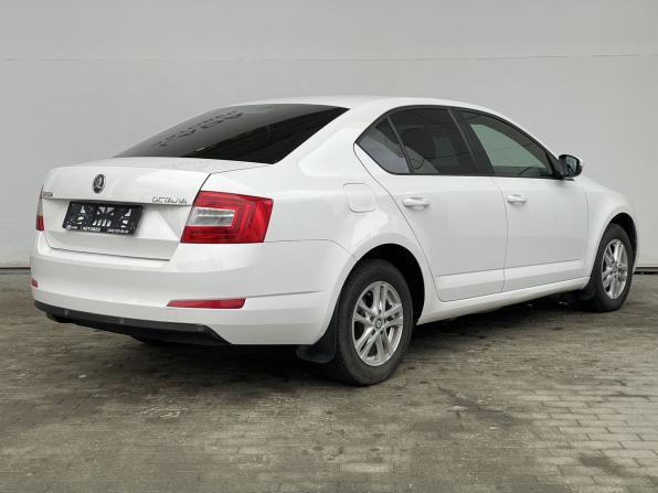 Skoda Octavia III (A7) с пробегом 2014 года, цена 989 000 рублей, 101339 км, лифтбек, Автокод Объявления