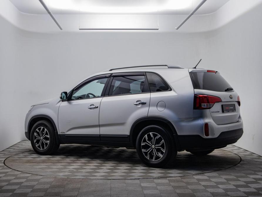 Kia Sorento II Рестайлинг Москва  - изображение 3