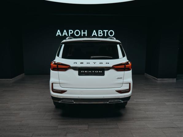 Новый KGM Rexton 2024 года, цена 5 597 000 рублей, внедорожник, Автокод Объявления