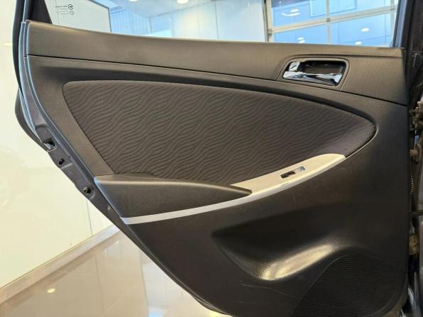 Hyundai Solaris I с пробегом 2012 года, цена 830 000 рублей, 172017 км, седан, Автокод Объявления