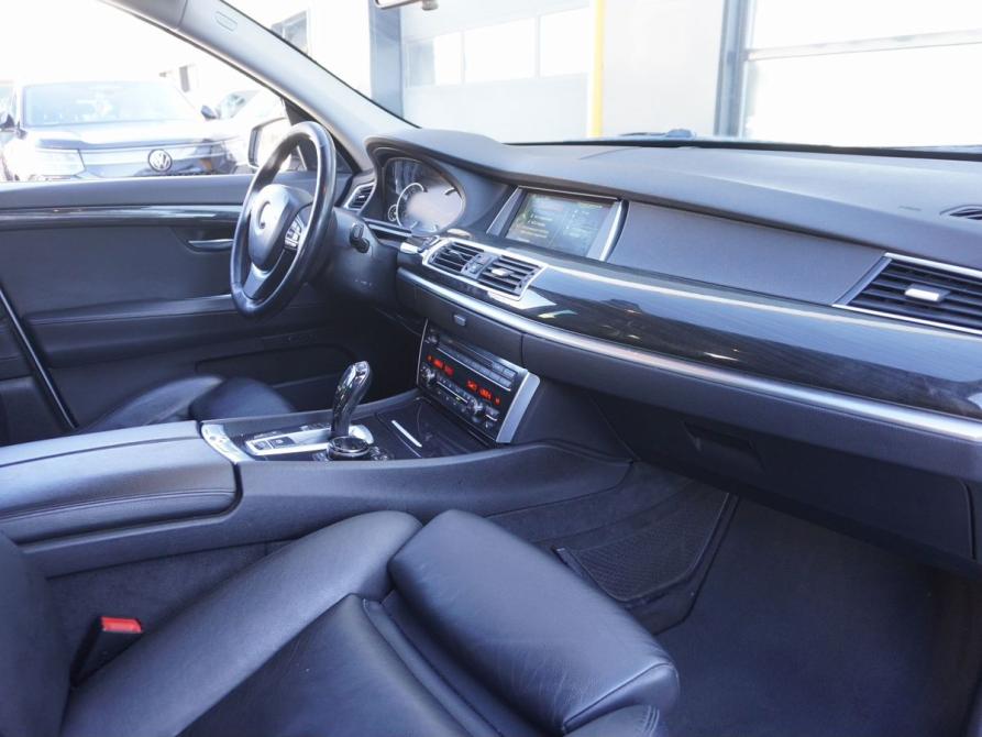BMW 5 серии VI (F10/F11/F07) Рестайлинг Москва  - изображение 11