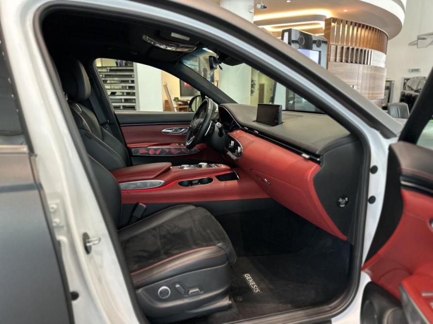 Genesis GV70 I Казань  - изображение 13