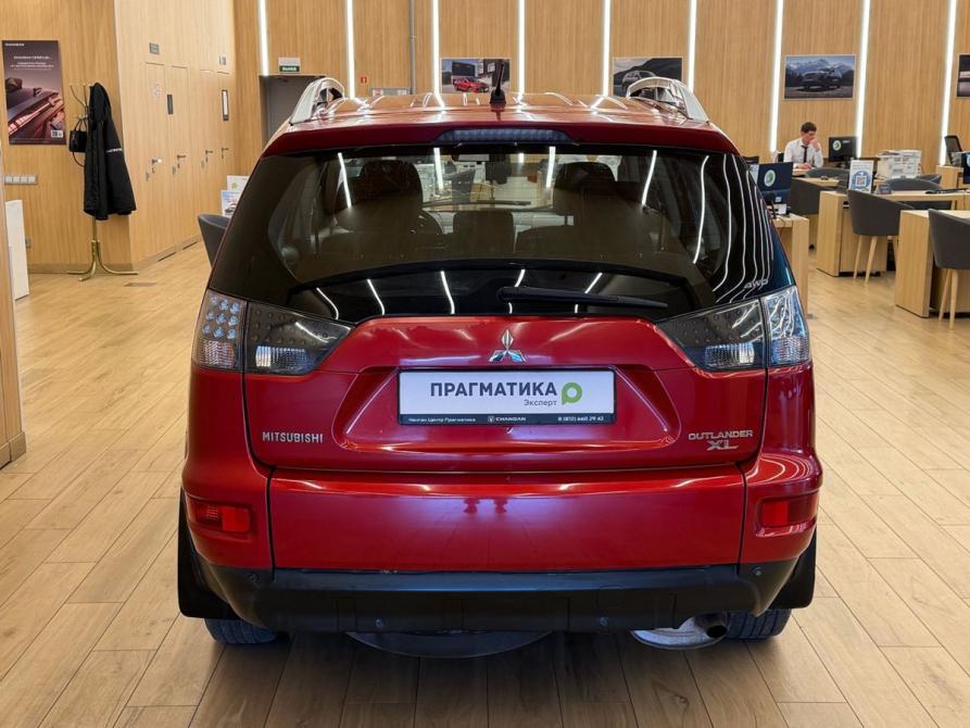 Mitsubishi Outlander II Рестайлинг Санкт-Петербург  - изображение 5