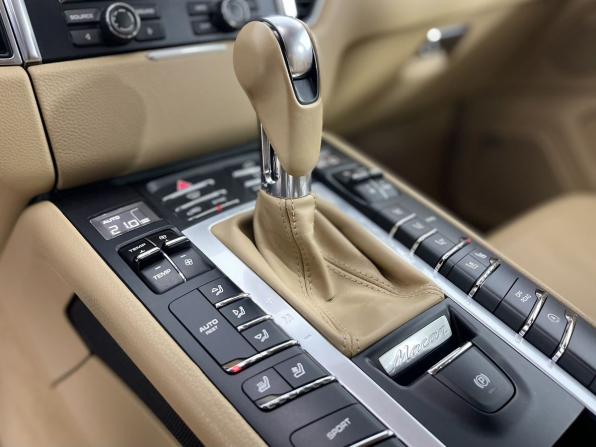 Porsche Macan I с пробегом 2014 года, цена 3 750 000 рублей, 78950 км, внедорожник, Автокод Объявления