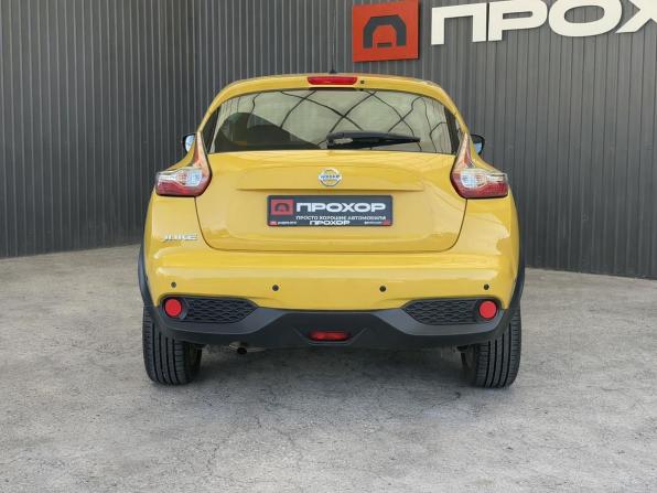 Nissan Juke I Рестайлинг с пробегом 2015 года, цена 1 297 000 рублей, 55577 км, внедорожник, Автокод Объявления