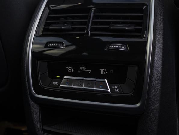 BMW X7 I (G07) Рестайлинг с пробегом 2022 года, цена 13 390 000 рублей, 49161 км, внедорожник, Автокод Объявления