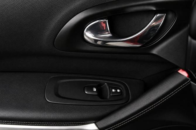 Renault Kadjar I с пробегом 2017 года, цена 1 719 000 рублей, 50000 км, внедорожник, Автокод Объявления
