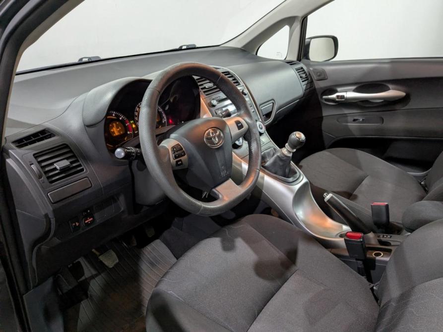Toyota Auris I Рестайлинг Химки  - изображение 24