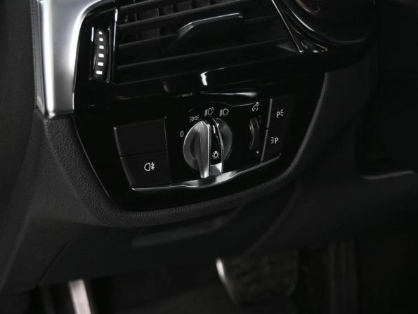 BMW 5 серии VII (G30/G31/G38) Рестайлинг с пробегом 2021 года, цена 4 329 000 рублей, 159984 км, седан, Автокод Объявления