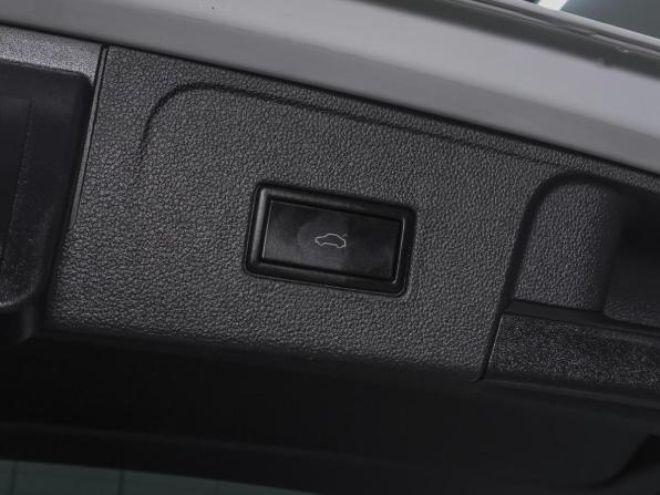 Volkswagen Atlas I Рестайлинг с пробегом 2020 года, цена 3 350 000 рублей, 113337 км, внедорожник, Автокод Объявления
