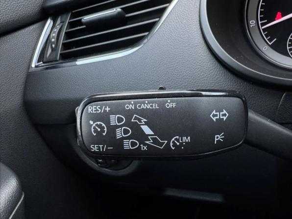 Skoda Octavia III (A7) Рестайлинг с пробегом 2018 года, цена 2 200 000 рублей, 74177 км, лифтбек, Автокод Объявления