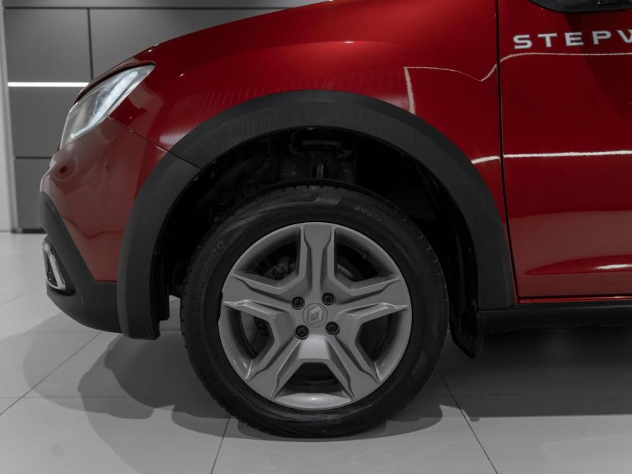 Renault Logan II Рестайлинг Москва  - изображение 19