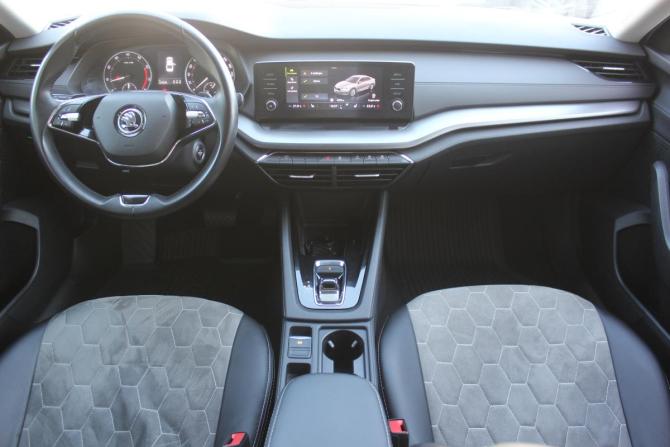 Skoda Octavia IV (A8) с пробегом 2021 года, цена 2 177 000 рублей, 127575 км, лифтбек, Автокод Объявления