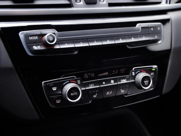 BMW X1 II (F48) Рестайлинг с пробегом 2020 года, цена 2 849 000 рублей, 124610 км, внедорожник, Автокод Объявления