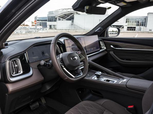 Geely Xingyue L I Рестайлинг 2 с пробегом 2026 года, цена 4 148 000 рублей, 2550 км, внедорожник, Автокод Объявления