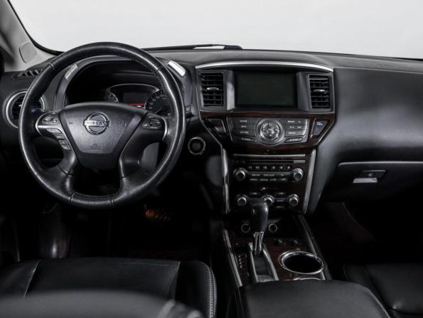 Nissan Pathfinder IV с пробегом 2015 года, цена 2 075 000 рублей, 93021 км, внедорожник, Автокод Объявления
