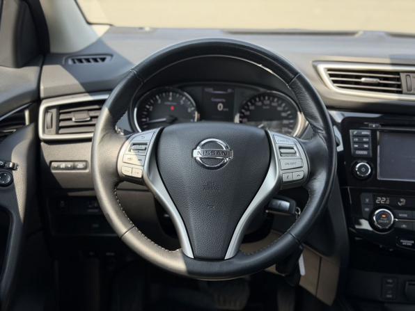 Nissan Qashqai II с пробегом 2018 года, цена 1 850 000 рублей, 59495 км, внедорожник, Автокод Объявления