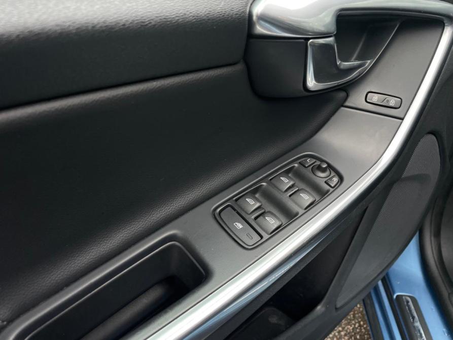 Volvo S60 II Рестайлинг Санкт-Петербург  - изображение 7