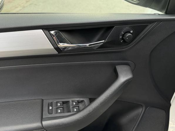 Skoda Rapid I Рестайлинг с пробегом 2019 года, цена 1 289 000 рублей, 105800 км, лифтбек, Автокод Объявления