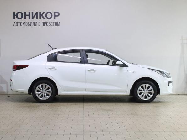 Kia Rio IV с пробегом 2018 года, цена 959 000 рублей, 132313 км, седан, Автокод Объявления