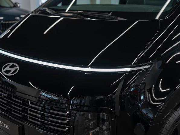 Hyundai Staria I Рестайлинг с пробегом 2026 года, цена 7 250 000 рублей, 42 км, минивэн, Автокод Объявления