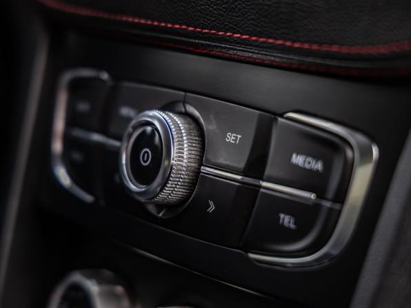 Brilliance V3 I Рестайлинг с пробегом 2019 года, цена 995 000 рублей, 95531 км, внедорожник, Автокод Объявления