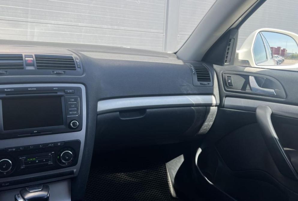 Skoda Octavia II (A5) Рестайлинг Красноярск  - изображение 15