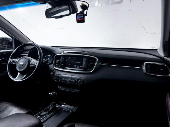 Kia Sorento III Prime Рестайлинг с пробегом 2017 года, цена 2 850 000 рублей, 137173 км, внедорожник, Автокод Объявления