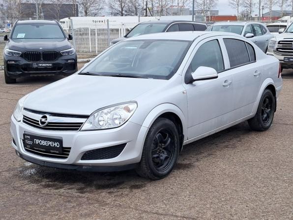 Opel Astra H Рестайлинг с пробегом 2012 года, цена 480 000 рублей, 173500 км, седан, Автокод Объявления