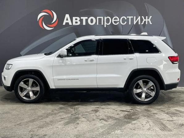 Jeep Grand Cherokee IV (WK2) Рестайлинг с пробегом 2016 года, цена 2 795 000 рублей, 130000 км, внедорожник, Автокод Объявления