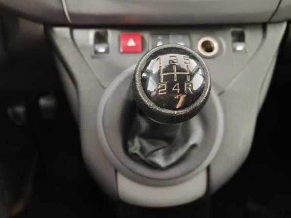 Peugeot Partner II Рестайлинг 2 с пробегом 2022 года, цена 1 449 000 рублей, 204622 км, компактвэн, Автокод Объявления