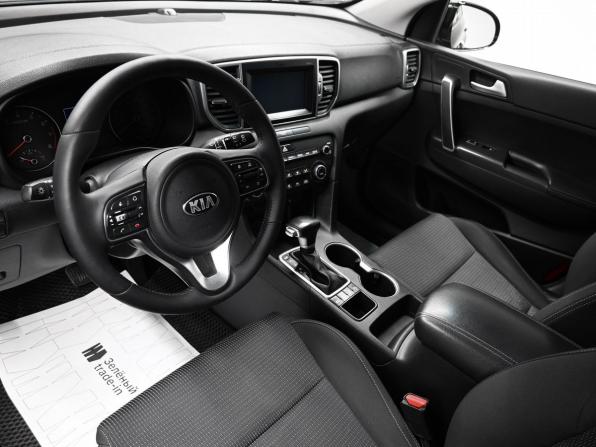 Kia Sportage IV с пробегом 2018 года, цена 1 750 000 рублей, 176312 км, внедорожник, Автокод Объявления