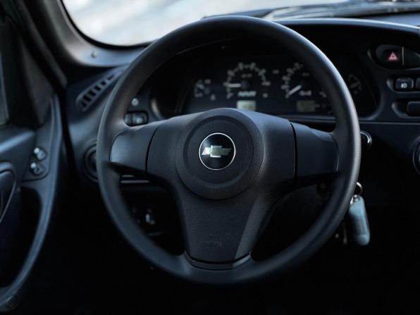 Chevrolet Niva I Рестайлинг с пробегом 2020 года, цена 799 000 рублей, 92563 км, внедорожник, Автокод Объявления