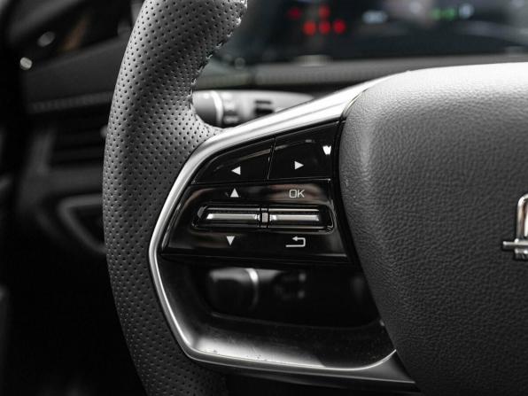 FAW Bestune B70 I Рестайлинг с пробегом 2024 года, цена 3 047 000 рублей, 10 км, лифтбек, Автокод Объявления