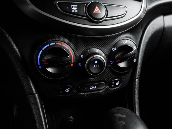 Hyundai Solaris I Рестайлинг с пробегом 2014 года, цена 979 000 рублей, 116407 км, седан, Автокод Объявления