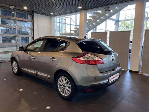 Renault Megane III с пробегом 2012 года, цена 670 000 рублей, 220875 км, хэтчбек, Автокод Объявления