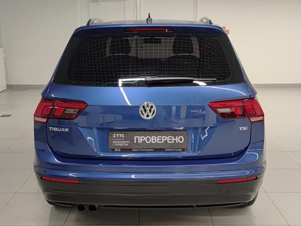 Volkswagen Tiguan II с пробегом 2018 года, цена 2 343 000 рублей, 54666 км, внедорожник, Автокод Объявления