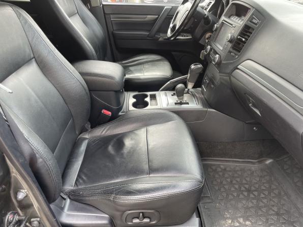 Mitsubishi Pajero IV Рестайлинг 1 с пробегом 2012 года, цена 1 939 000 рублей, 223527 км, внедорожник, Автокод Объявления