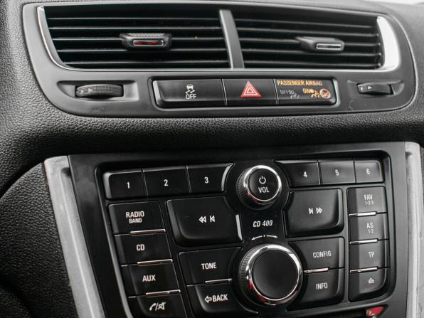 Opel Mokka I с пробегом 2013 года, цена 1 050 000 рублей, 221911 км, внедорожник, Автокод Объявления