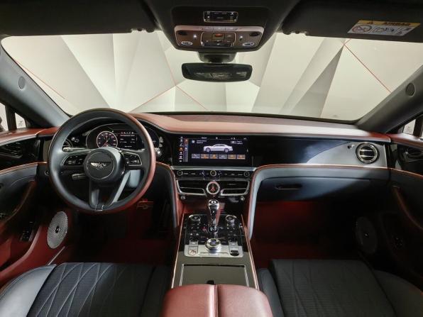 Bentley Flying Spur III с пробегом 2022 года, цена 19 990 000 рублей, 20068 км, седан, Автокод Объявления