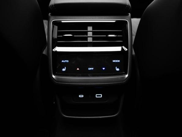 Geely Monjaro I Рестайлинг с пробегом 2025 года, цена 3 889 000 рублей, 16665 км, внедорожник, Автокод Объявления