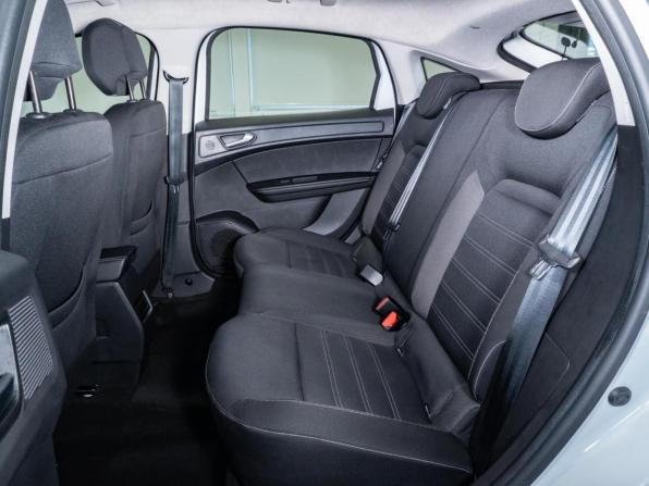 Renault Arkana I с пробегом 2019 года, цена 1 590 000 рублей, 65476 км, внедорожник, Автокод Объявления