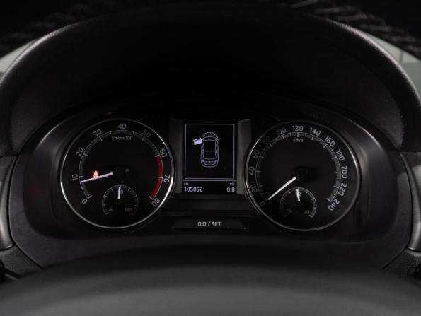 Skoda Rapid I Рестайлинг с пробегом 2018 года, цена 1 270 000 рублей, 185062 км, лифтбек, Автокод Объявления