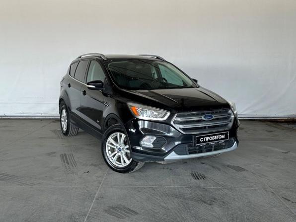 Ford Kuga II Рестайлинг с пробегом 2016 года, цена 1 430 000 рублей, 238360 км, внедорожник, Автокод Объявления