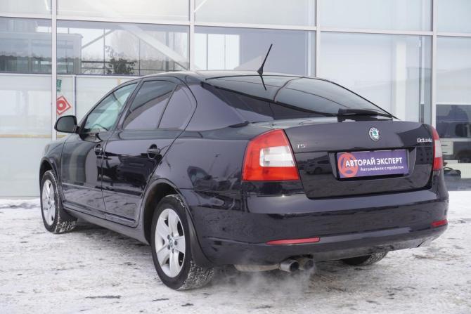Skoda Octavia II (A5) Рестайлинг с пробегом 2013 года, цена 799 000 рублей, 188000 км, лифтбек, Автокод Объявления