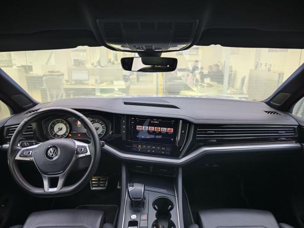 Volkswagen Touareg III с пробегом 2019 года, цена 4 935 000 рублей, 83790 км, внедорожник, Автокод Объявления