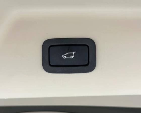 Land Rover Range Rover IV с пробегом 2015 года, цена 3 850 000 рублей, 141392 км, внедорожник, Автокод Объявления