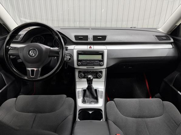 Volkswagen Passat B6 с пробегом 2010 года, цена 769 000 рублей, 285018 км, седан, Автокод Объявления