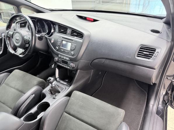 Kia Ceed GT I Рестайлинг с пробегом 2016 года, цена 1 490 000 рублей, 96931 км, хэтчбек, Автокод Объявления