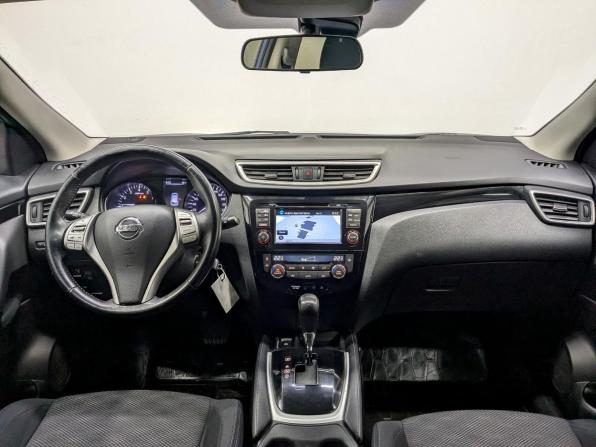 Nissan Qashqai II с пробегом 2018 года, цена 1 880 000 рублей, 93210 км, внедорожник, Автокод Объявления